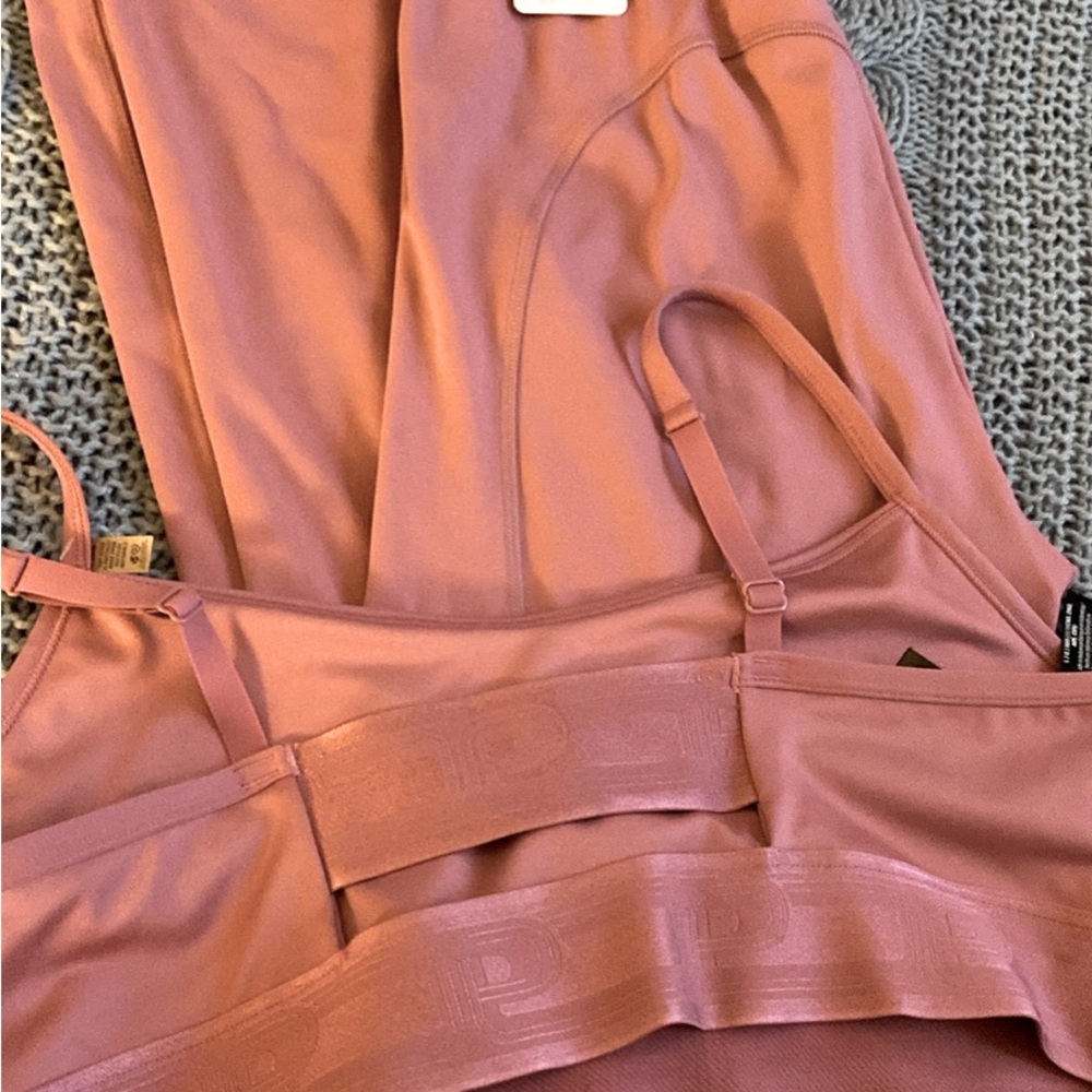 VS Pink workout set. New with tags.